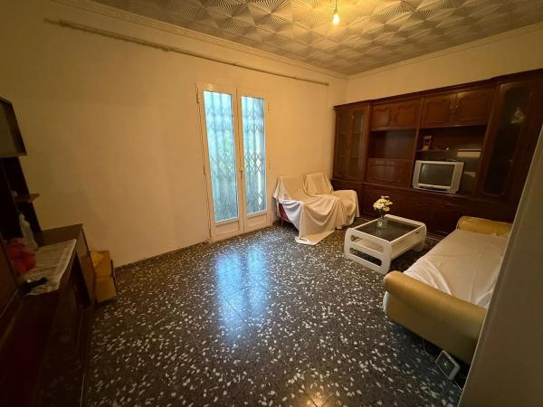 Piso en calle Uruguay