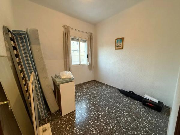 Piso en calle Uruguay