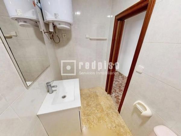 Piso en calle del Poeta Sansano