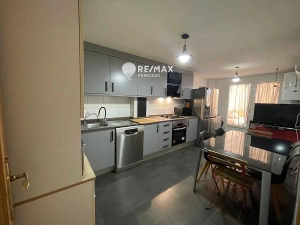 Piso en calle Francisco Montero Pérez