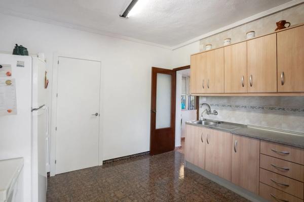 Piso en calle les Casellas