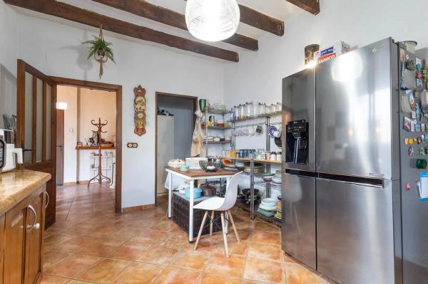 Casa independiente en calle Nardo