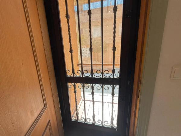 Casa independiente en avenida Jaume I