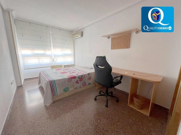 Chalet en Barrio Divina Pastora
