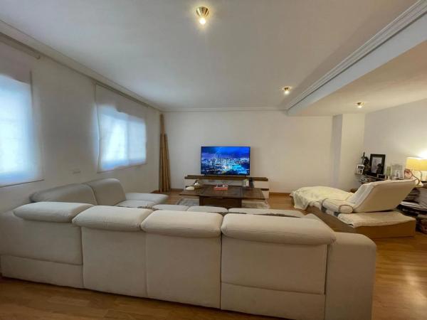 Piso en calle Francisco Montero Pérez