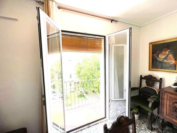 Piso en calle de Jacinto Benavente, 14