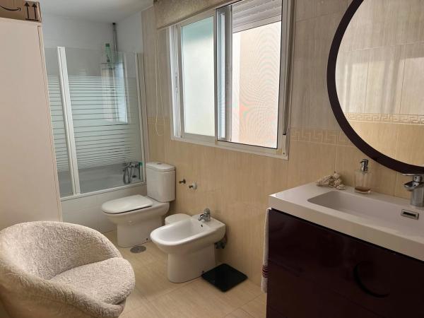 Piso en calle Francisco Montero Pérez, 81