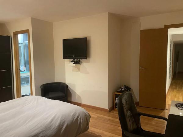 Piso en calle Francisco Montero Pérez, 81