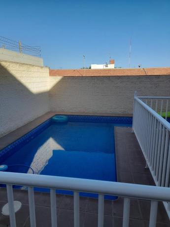 Casa independiente en calle Magnolia, 11