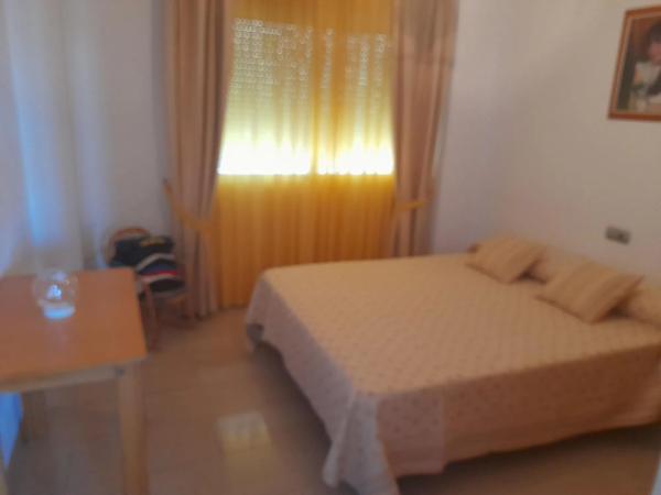 Casa independiente en calle Magnolia, 11