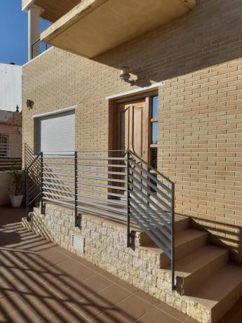 Casa independiente en calle Magnolia, 11