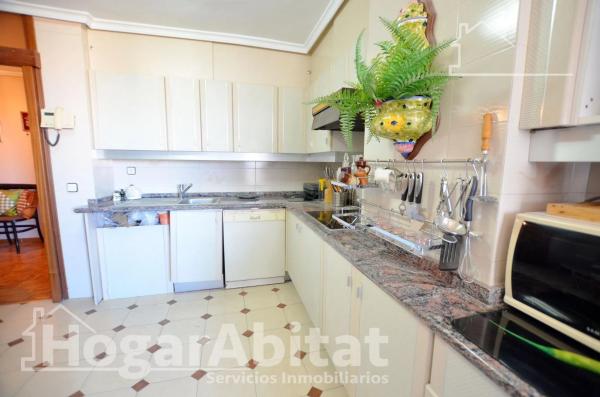 Piso en avenida de Dénia