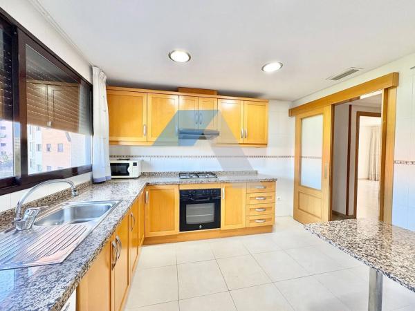 Piso en avenida Juan Sanchis Candela