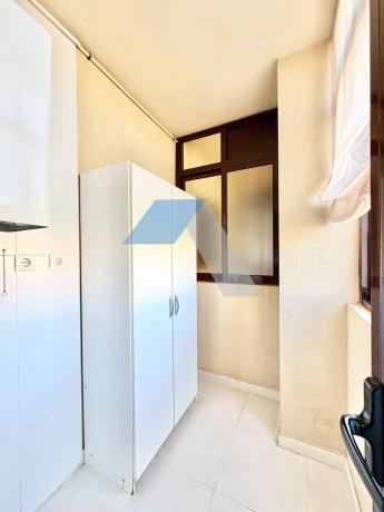 Piso en avenida Juan Sanchis Candela