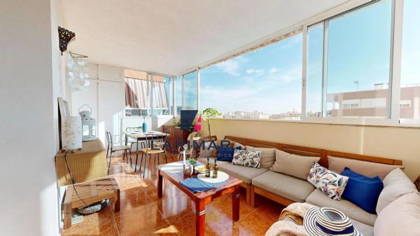 Piso en calle Sidi-Ifni, 20