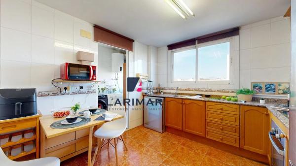 Piso en calle Sidi-Ifni, 20