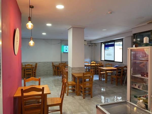 Estudio en calle Salinas, 147