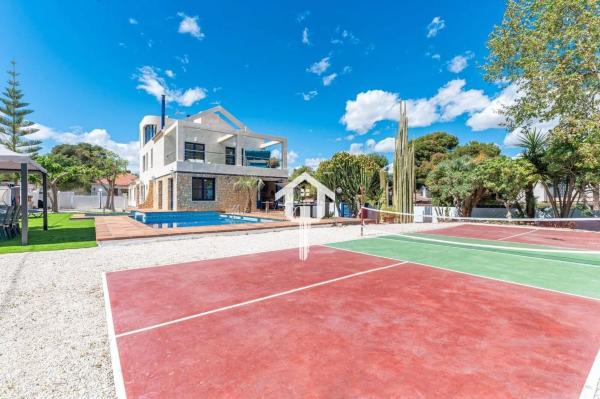 Casa independiente en calle Concha Espina