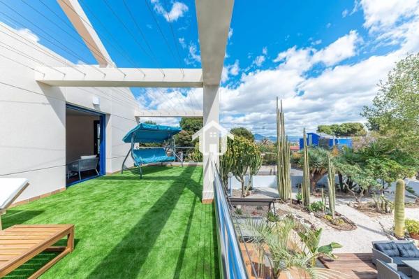 Casa independiente en calle Concha Espina