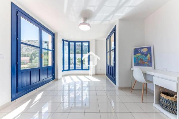 Casa independiente en calle Concha Espina