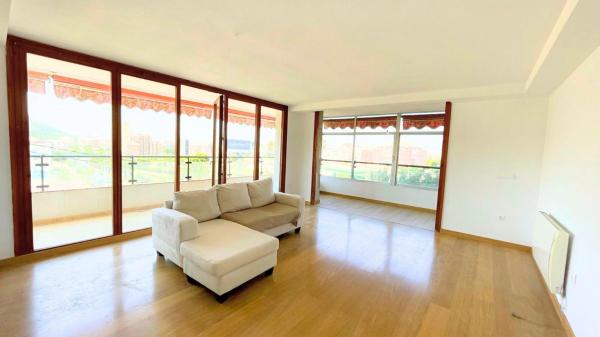 Piso en avenida de Dénia