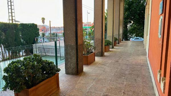 Piso en avenida de Dénia