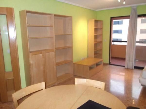 Piso en calle José García Sellés