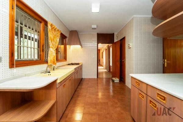 Casa independiente en Av Antonio Ramos Carratala