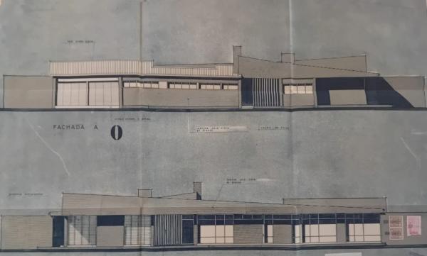 Casa independiente en Av Antonio Ramos Carratala