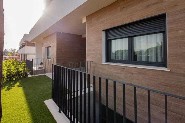 Chalet adosado en calle Procuradores de los Tribunales s/n