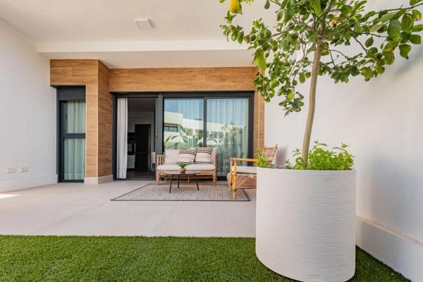 Chalet adosado en calle Procuradores de los Tribunales s/n