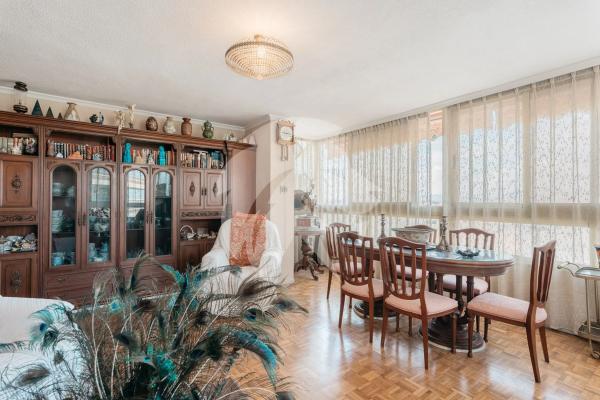 Piso en avenida de Dénia