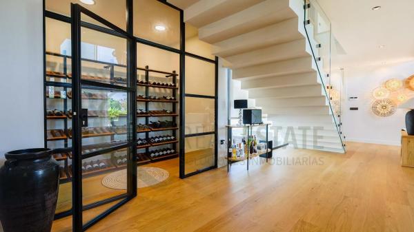 Casa independiente en calle de los Hermanos Álvarez Quintero