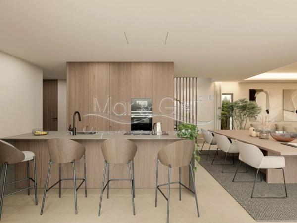 Casa independiente en avenida Albufereta