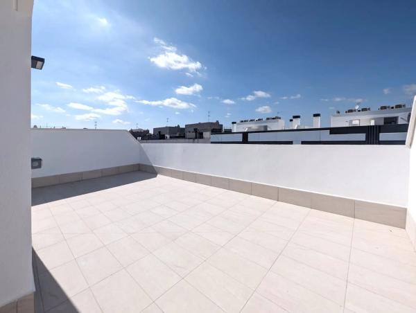 Ático en calle Bailarín José Espadero