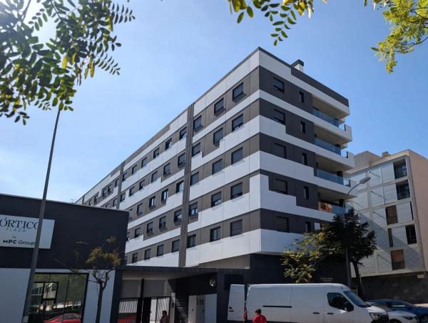 Ático en calle Bailarín José Espadero