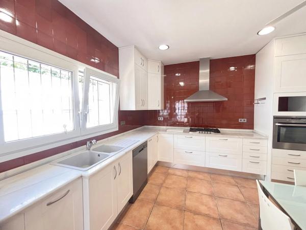 Casa independiente en CL Dr Fleming, 11