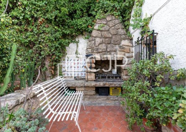 Casa independiente en avenida Albufereta, 36