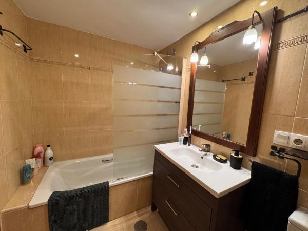 Piso en calle Polop, 2