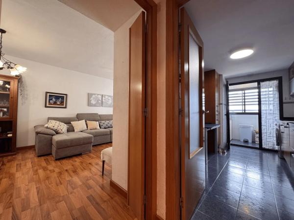 Piso en calle Polop, 2