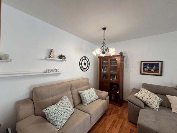 Piso en calle Polop, 2