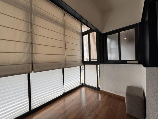 Piso en calle Polop, 2