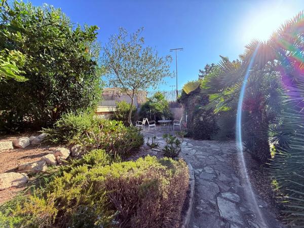 Casa independiente en calle del Chopo