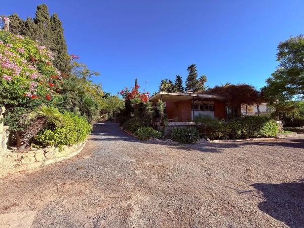 Casa independiente en calle del Chopo