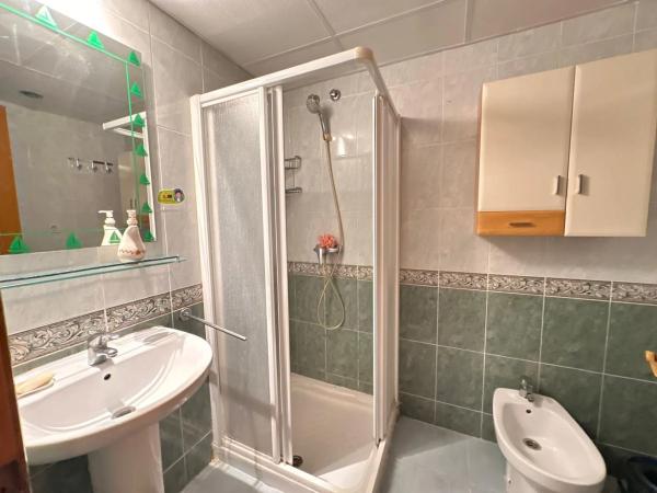 Piso en CL Foguerer Jose Angl Guirao, 5