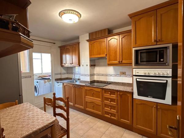 Piso en CL Foguerer Jose Angl Guirao, 5