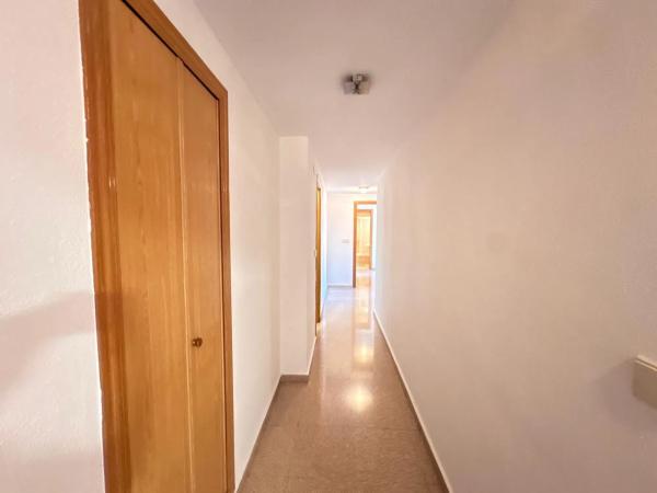 Piso en CL Foguerer Jose Angl Guirao, 5