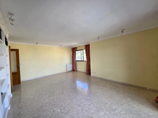 Piso en calle Madre Teresa de Calcuta