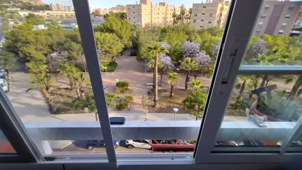 Piso en calle Doctor José Luis de la Vega, 1