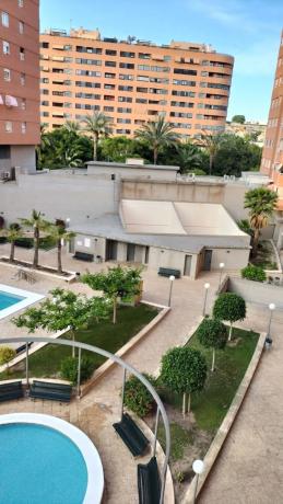 Piso en calle Doctor José Luis de la Vega, 1